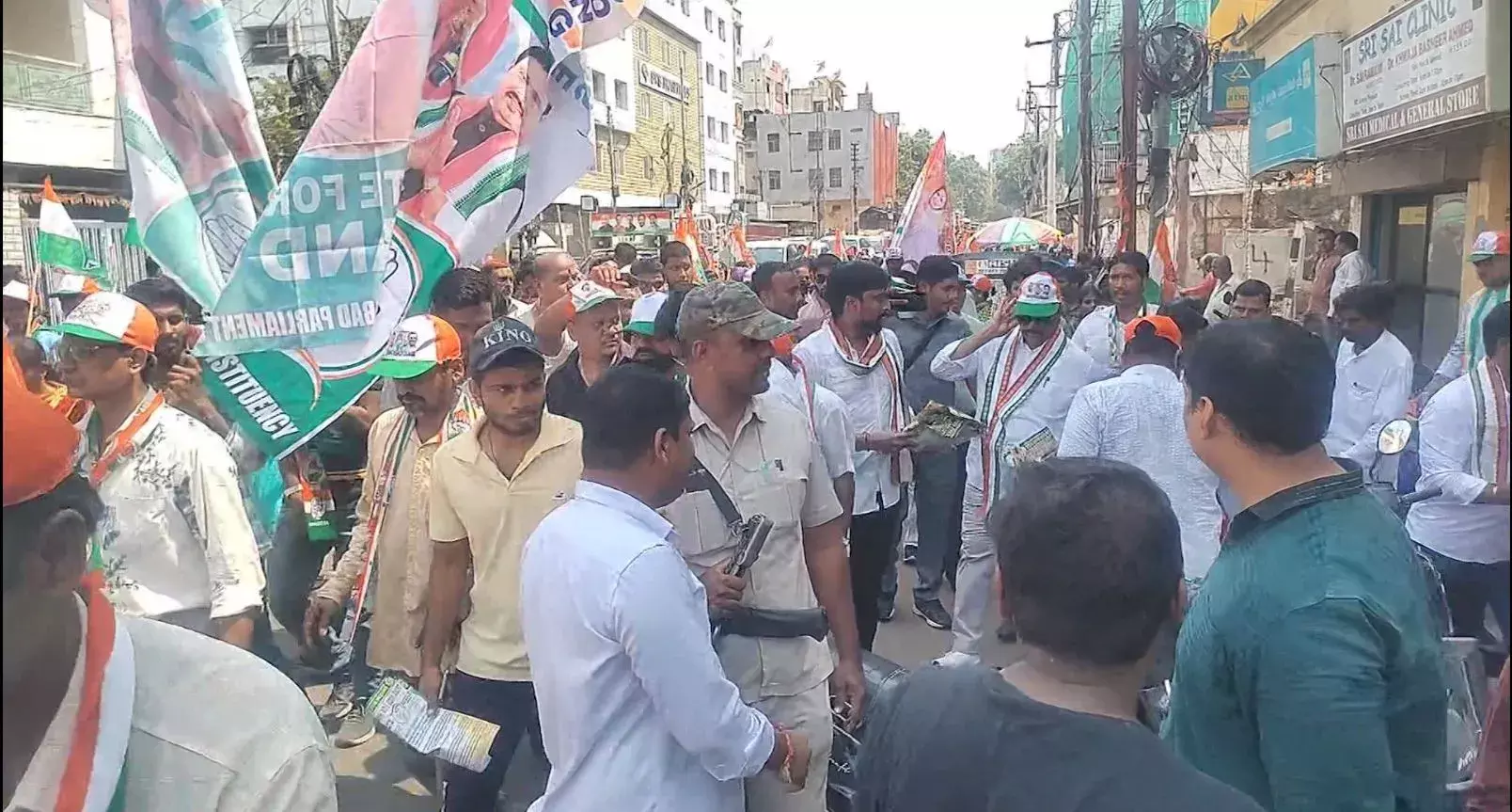 TS: తెలంగాణలో ప్రచార జోరు TS: తెలంగాణలో ప్రచార జోరు