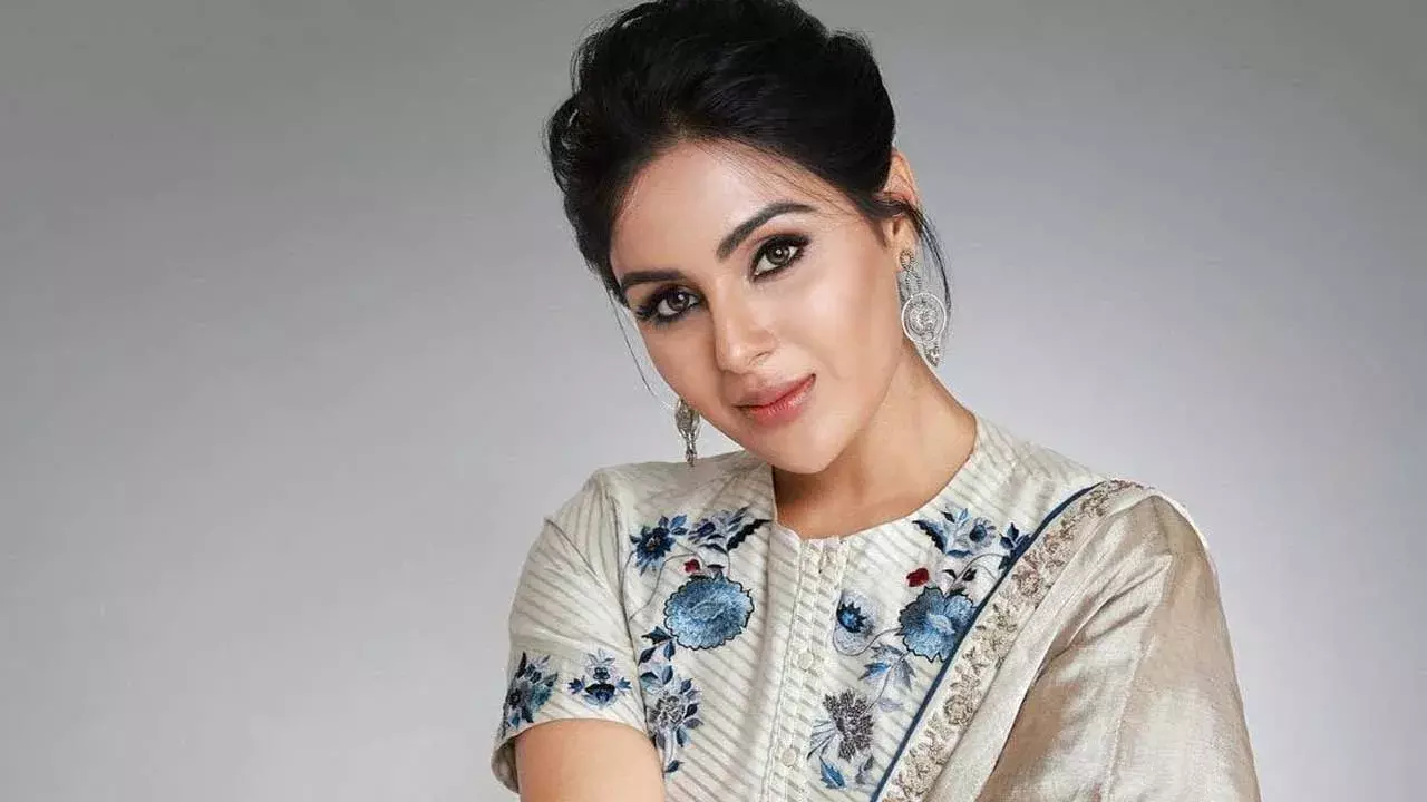 Samyuktha Menon : కేరళ బ్యూటీకి క్రేజీ ఆఫర్ Samyuktha Menon : కేరళ బ్యూటీకి క్రేజీ ఆఫర్