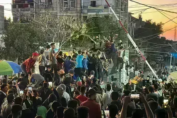 Israel-Hamas war: కాల్పుల విరమణకు హమాస్ ఓకే Israel-Hamas war: కాల్పుల విరమణకు హమాస్ ఓకే