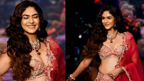 Video Goes Viral : హాట్ లుక్స్ తో డీప్ నెక్ చోలీ, లెహంగాలో సీతారామం బ్యూటీ Video Goes Viral : హాట్ లుక్స్ తో డీప్ నెక్ చోలీ, లెహంగాలో సీతారామం బ్యూటీ