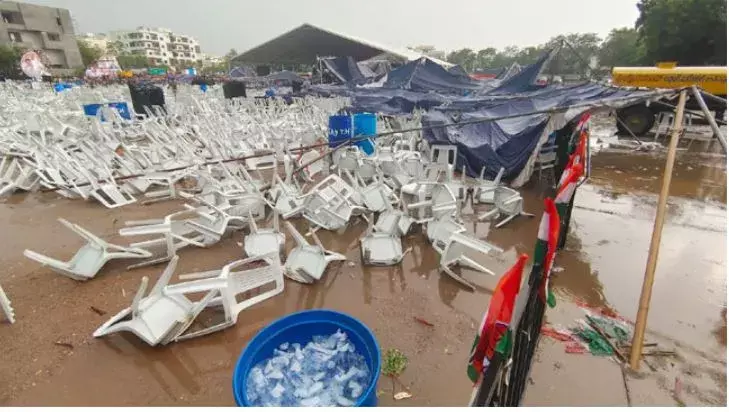 RAIN: తెలంగాణలో కుమ్మేసిన వడగళ్ల వర్షం RAIN: తెలంగాణలో కుమ్మేసిన వడగళ్ల వర్షం