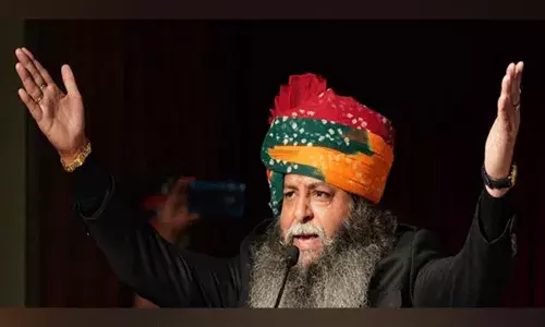 అవమానించిన వారికి టికెట్ ఇస్తారా అని బీజేపీకి రాజీనామా చేసిన కర్ణిసేన అధ్యక్షుడు