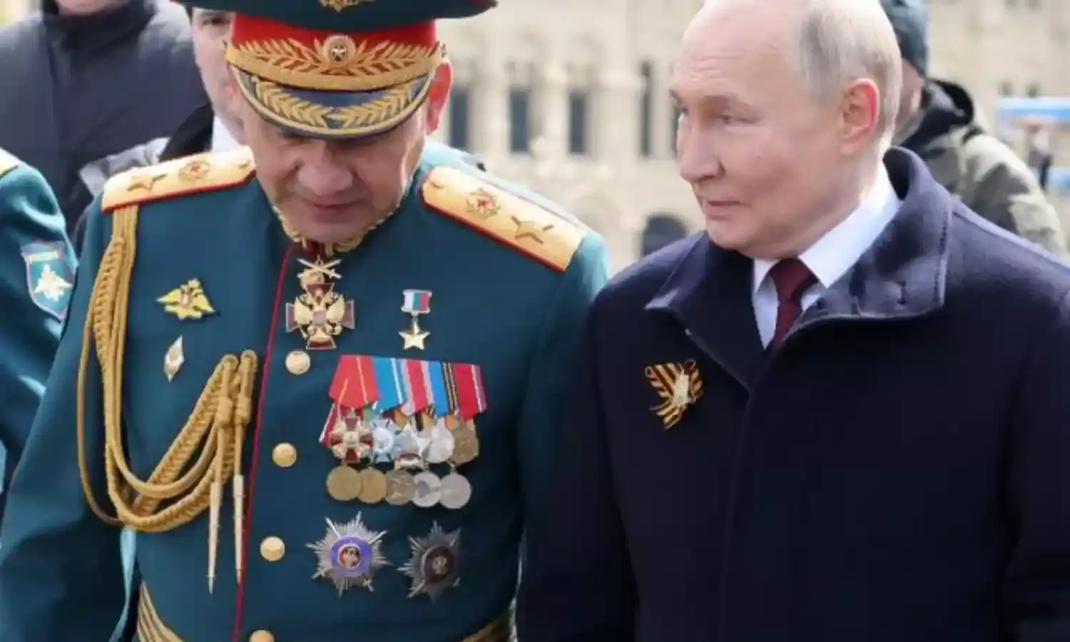 Putin : పుతిన్ కీలక నిర్ణయం, రష్యా రక్షణ మంత్రి షోయగు తొలగింపు Putin : పుతిన్ కీలక నిర్ణయం, రష్యా రక్షణ మంత్రి షోయగు తొలగింపు