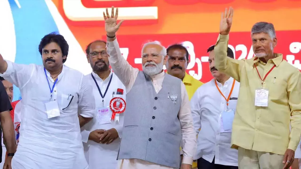 AP : మోదీ నామినేషన్కు చంద్రబాబు AP : మోదీ నామినేషన్కు చంద్రబాబు