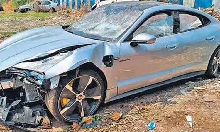 ఇద్దరి మృతికి కారణమైన మైనర్.. ప్రమాదంపై వ్యాసం రాయమని కోరిన లాయర్