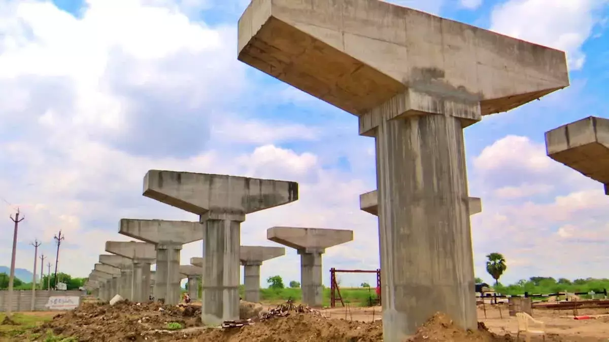 Peddapalli: నత్తనడకన కూనారం రైల్వే ఓవర్‌ బ్రిడ్జి పనులు