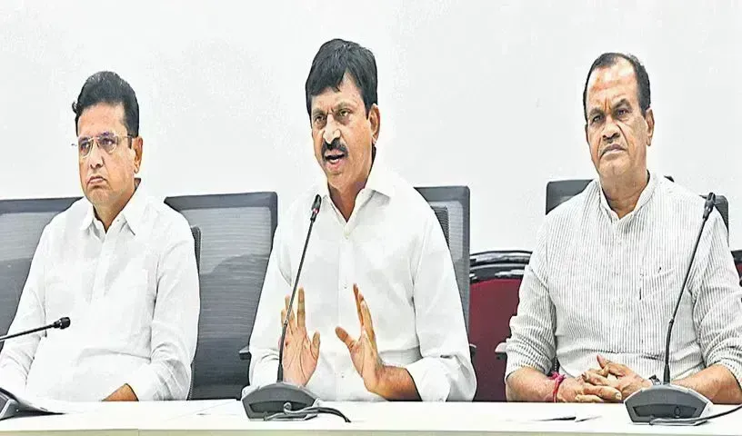 Cabinet Meeting:  వడ్లు కొనే బాధ్యత కలెక్టర్లదే Cabinet Meeting:  వడ్లు కొనే బాధ్యత కలెక్టర్లదే