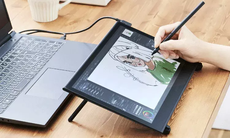 డిజిటల్ ఆర్టిస్టులు, డిజైన్ విద్యార్థుల కోసం వాకామ్  రూపొందించిన OLED పెన్..