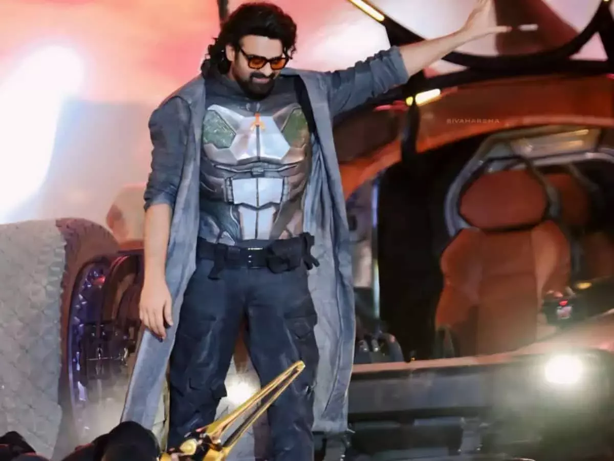 Kalki 2898 AD : ప్రభాస్ మూవీ ట్రైలర్ రిలీజ్ డేట్ లాక్ Kalki 2898 AD : ప్రభాస్ మూవీ ట్రైలర్ రిలీజ్ డేట్ లాక్