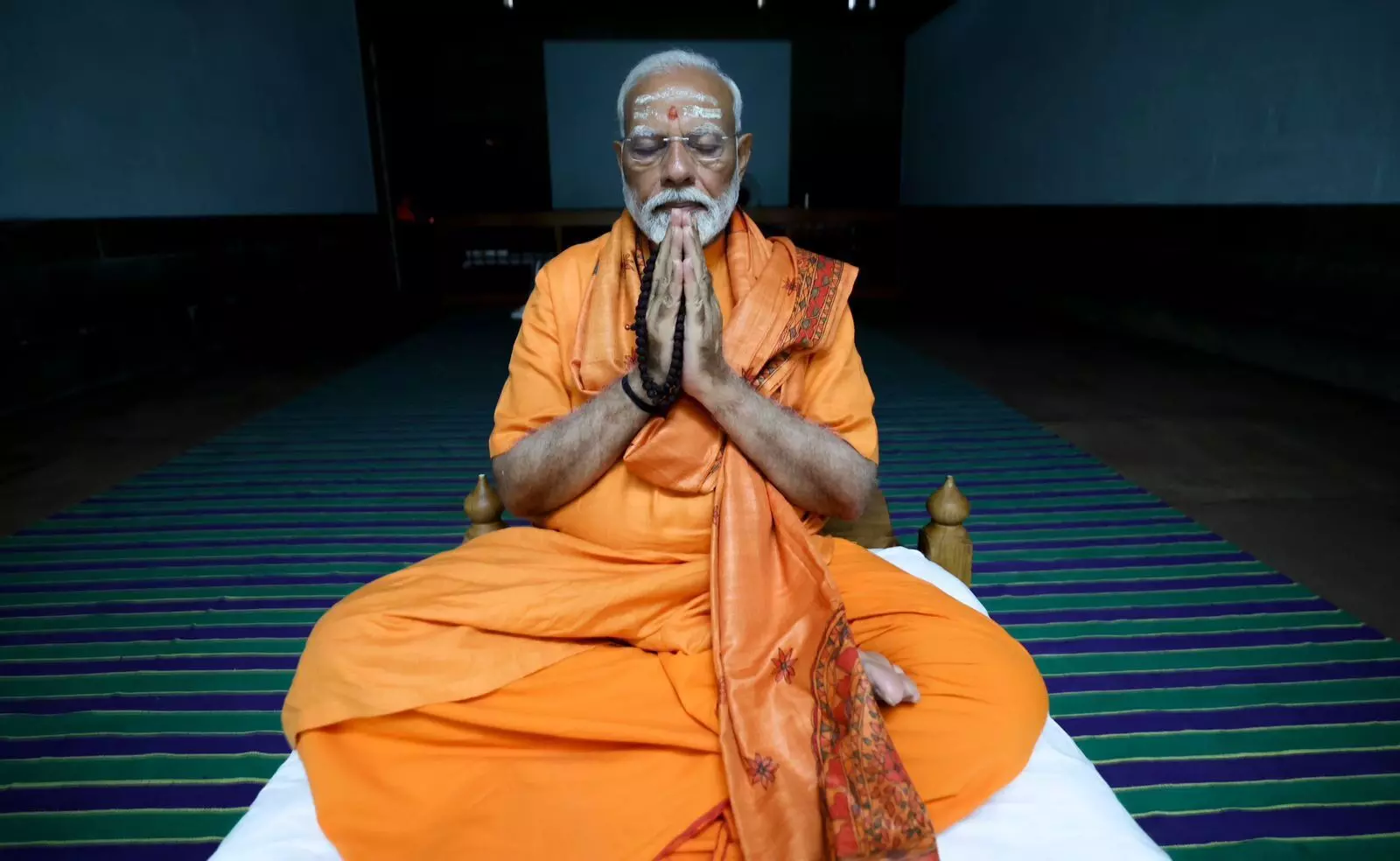 PM Modi: వివేకానందుని ధ్యానమండపంలో.. నరేంద్రుని ధ్యానం PM Modi: వివేకానందుని ధ్యానమండపంలో.. నరేంద్రుని ధ్యానం