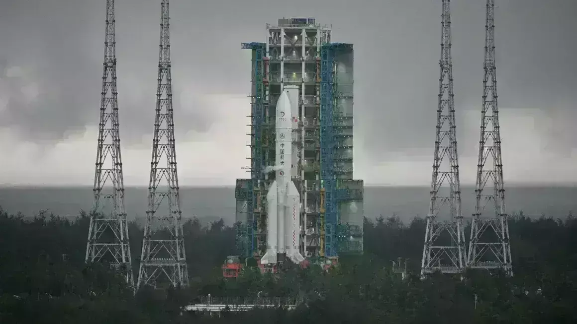 China:  జాబిల్లి ఆవలివైపు ల్యాండ్‌ అయిన చాంగే-6