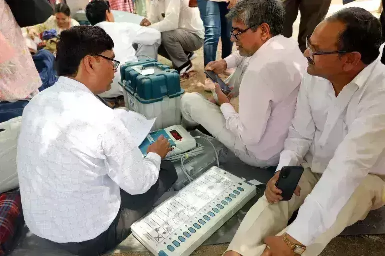 Counting Centers in Hyderabad:  హైదరాబాద్​లో రేపు 144 సెక్షన్ - వైన్ షాప్స్ బంద్