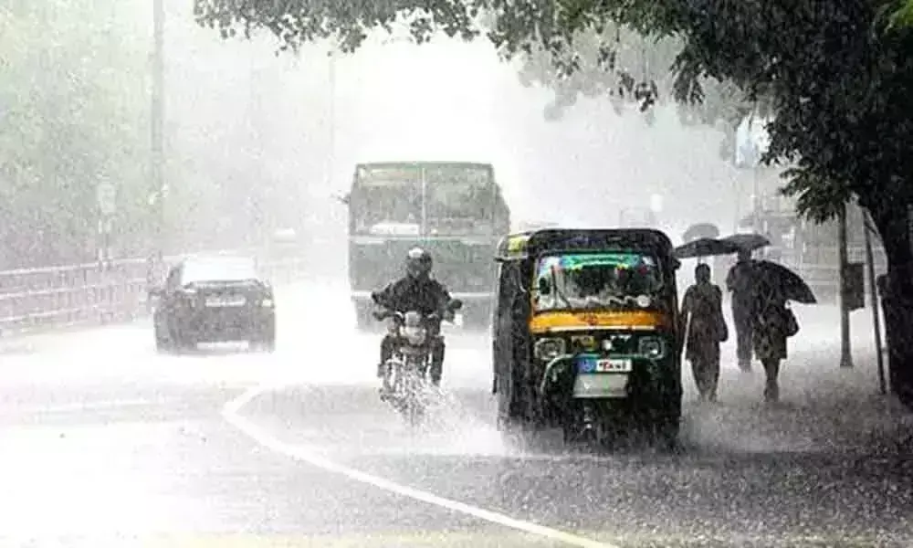 RAIN: నైరుతి ప్రభావంతో వర్షాలు RAIN: నైరుతి ప్రభావంతో వర్షాలు