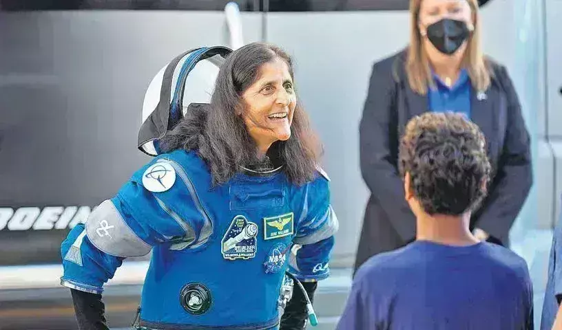 Sunita Williams : మూడోసారి రోదసిలోకి సునీత Sunita Williams : మూడోసారి రోదసిలోకి సునీత