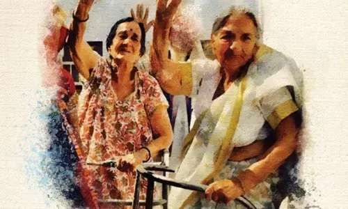 Aunty Sudha Aunty Radha : ఓటీటీలోకి తనూజ చంద్ర అవార్డు గెలుచుకున్న డాక్యుమెంటరీ Aunty Sudha Aunty Radha : ఓటీటీలోకి తనూజ చంద్ర అవార్డు గెలుచుకున్న డాక్యుమెంటరీ