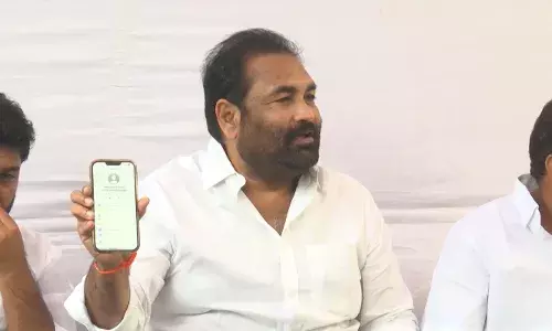 AP: ఏపీలో కలకలం రేపుతున్న ఫోన్ ట్యాపింగ్ AP: ఏపీలో కలకలం రేపుతున్న ఫోన్ ట్యాపింగ్