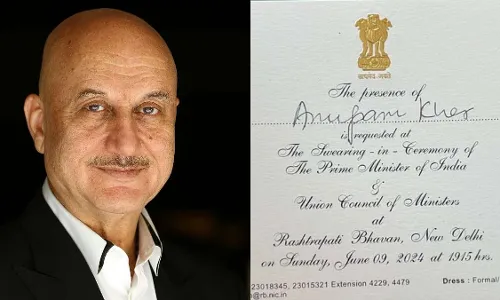 PM Modis Swearing-in Ceremony : ఇన్విటేషన్ అందుకున్న అనుపమ్ ఖేర్ PM Modis Swearing-in Ceremony : ఇన్విటేషన్ అందుకున్న అనుపమ్ ఖేర్
