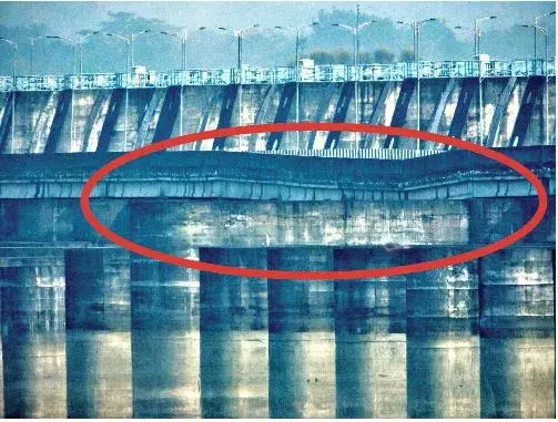 KALESHWARAM: ఎక్కడో లెక్క తప్పినట్లు ఉంది KALESHWARAM: ఎక్కడో లెక్క తప్పినట్లు ఉంది