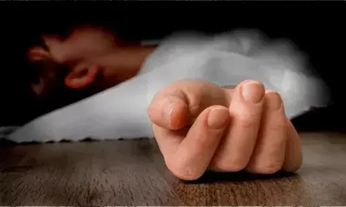 మద్యం మత్తులో తండ్రి ఘాతుకం.. 9 ఏళ్ల కుమారుడి గొంతులో పేపర్ బాల్ దింపి.. మద్యం మత్తులో తండ్రి ఘాతుకం.. 9 ఏళ్ల కుమారుడి గొంతులో పేపర్ బాల్ దింపి..
