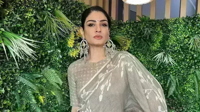 Road Rage Incident : రూ.100కోట్ల పరువు నష్టం కేసు వేసిన రవీనా టాండన్ Road Rage Incident : రూ.100కోట్ల పరువు నష్టం కేసు వేసిన రవీనా టాండన్