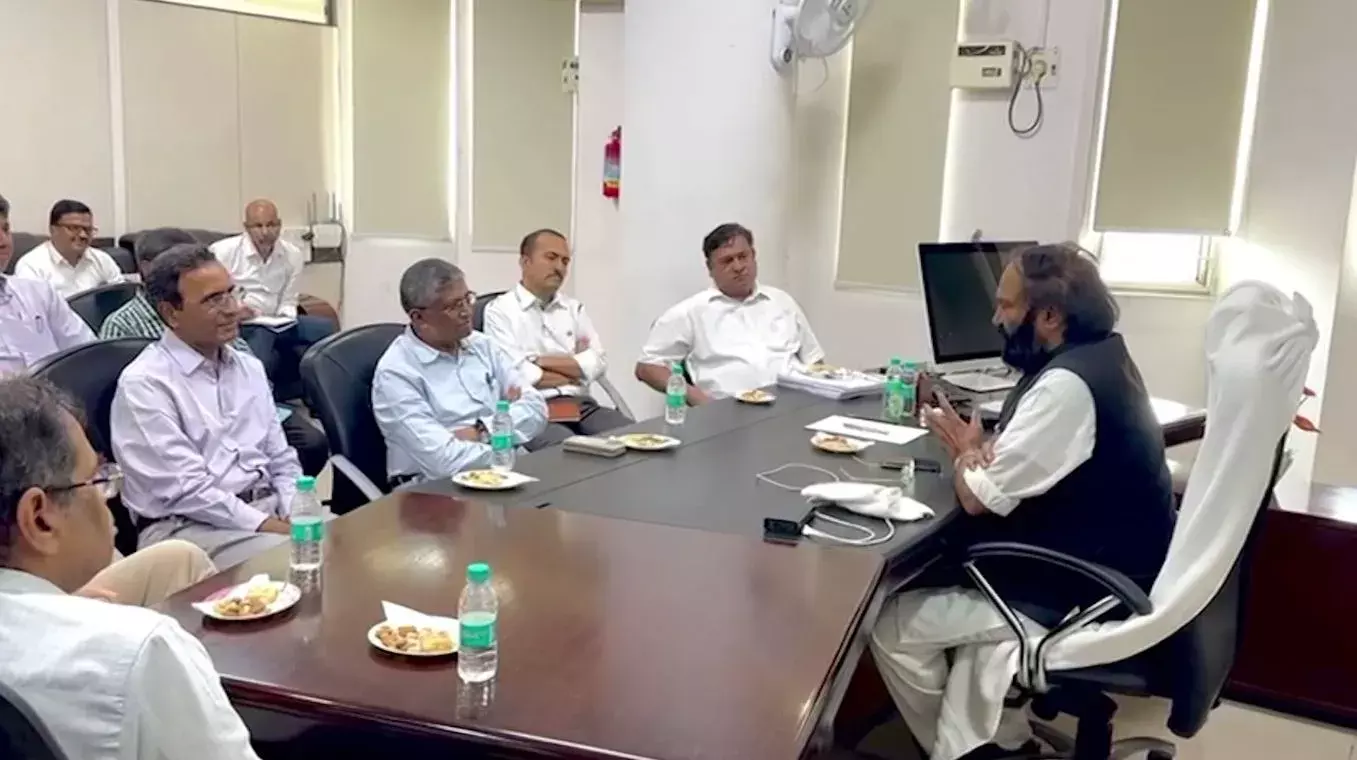 TG: కృష్ణా జలాల్లో చట్టబద్ధమైన వాటా దక్కేలా చర్యలు తీసుకోండి