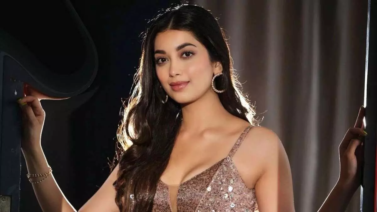 Digangana Suryavanshi : షోస్టాపర్ నిర్మాతలకు బాలీవుడ్ నటి పరువు నష్టం నోటీసులు Digangana Suryavanshi : షోస్టాపర్ నిర్మాతలకు బాలీవుడ్ నటి పరువు నష్టం నోటీసులు