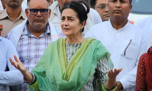 Congress: కాంగ్రెస్ కు మాజీ సీఎం కుటుంబం షాక్ , కిరణ్ చౌదరి రాజీనామా Congress: కాంగ్రెస్ కు మాజీ సీఎం కుటుంబం షాక్ , కిరణ్ చౌదరి రాజీనామా