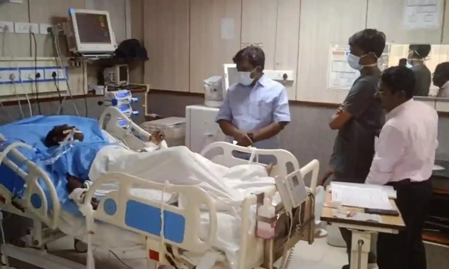 Tamil Nadu: తమిళనాడులో కల్తీసారా విషాదం