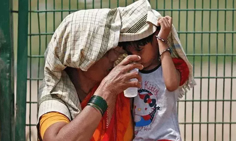 ఢిల్లీ: ఇల్లు లేని అనాధలు ఎండలకు మాడి మసైపోయారు.. 192 మంది నిరాశ్రయులు మృతి ఢిల్లీ: ఇల్లు లేని అనాధలు ఎండలకు మాడి మసైపోయారు.. 192 మంది నిరాశ్రయులు మృతి