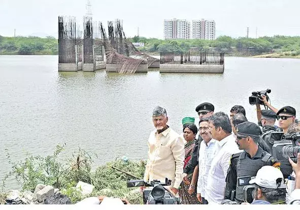 CBN: అమరావతిపై శ్వేతపత్రం విడుదల చేస్తాం CBN: అమరావతిపై శ్వేతపత్రం విడుదల చేస్తాం