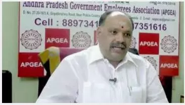 AP: వైసీపీ బాధితులను ఆదుకోవాలి AP: వైసీపీ బాధితులను ఆదుకోవాలి