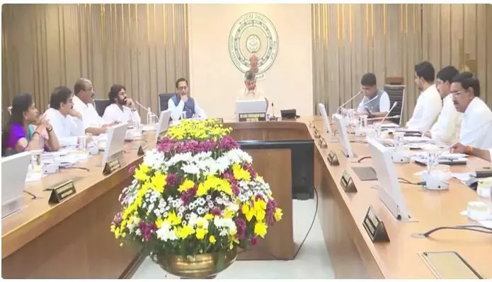 AP: ప్రధాన హామీల అమలు దిశగా కీలక నిర్ణయాలు AP: ప్రధాన హామీల అమలు దిశగా కీలక నిర్ణయాలు