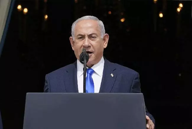 Netanyahu: కాల్పుల విరమణ ఒప్పందాన్ని తప్ప యుద్ధాన్ని ఆపేదే లేదు.. Netanyahu: కాల్పుల విరమణ ఒప్పందాన్ని తప్ప యుద్ధాన్ని ఆపేదే లేదు..