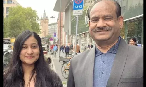 లోక్సభ స్పీకర్ ఓం బిర్లా కుమార్తె ఐఏఎస్ అంజలి బిర్లా.. మొదటి ప్రయత్నంలోనే UPSC లోక్సభ స్పీకర్ ఓం బిర్లా కుమార్తె ఐఏఎస్ అంజలి బిర్లా.. మొదటి ప్రయత్నంలోనే UPSC