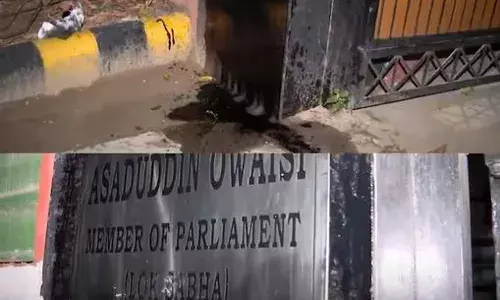 ATTACK: అసదుద్దీన్‌ ఒవైసీ ఇంటిపై దాడి