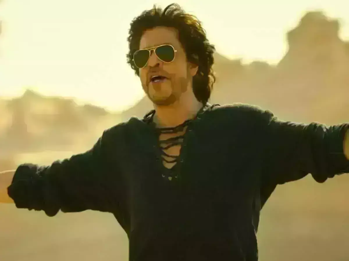 Shah Rukh Khan : ఫ్రీగా చేసిన 7 బాద్ షా సినిమాలివే Shah Rukh Khan : ఫ్రీగా చేసిన 7 బాద్ షా సినిమాలివే
