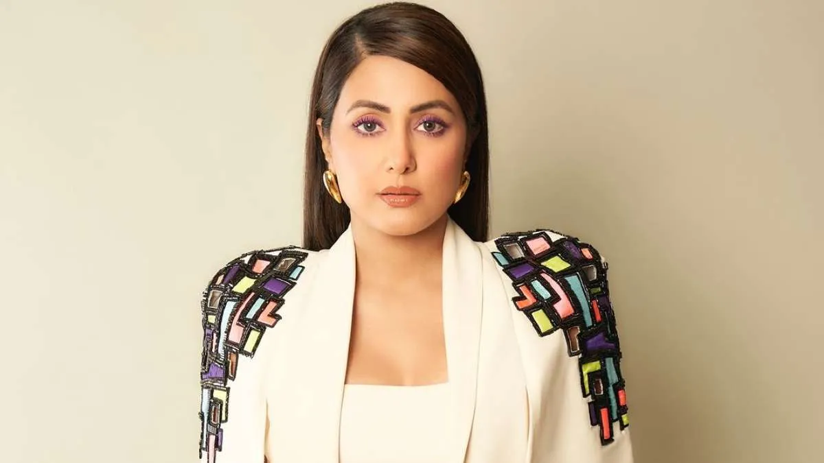 Hina Khan : రొమ్ము క్యాన్సర్ నిర్ధారణ తర్వాత స్ఫూర్తిదాయకమైన పోస్ట్ చేసిన బాలీవుడ్ నటి Hina Khan : రొమ్ము క్యాన్సర్ నిర్ధారణ తర్వాత స్ఫూర్తిదాయకమైన పోస్ట్ చేసిన బాలీవుడ్ నటి