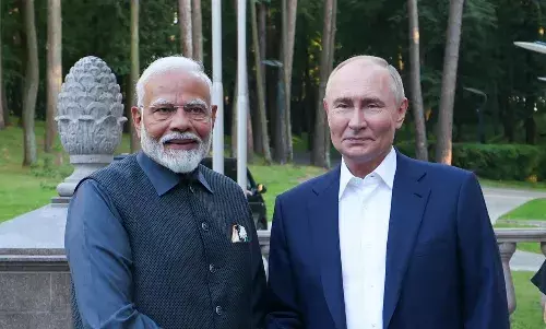 Modi-Putin Meeting: నేడు మోడీ- పుతిన్ మధ్య కీలక భేటీ. Modi-Putin Meeting: నేడు మోడీ- పుతిన్ మధ్య కీలక భేటీ.