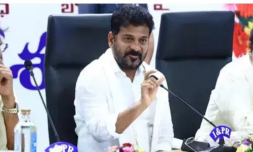 REVATH:  గ్రూప్స్, డీఎస్సీ పరీక్షల వాయిదాకు గూడుపుఠాణీ REVATH:  గ్రూప్స్, డీఎస్సీ పరీక్షల వాయిదాకు గూడుపుఠాణీ