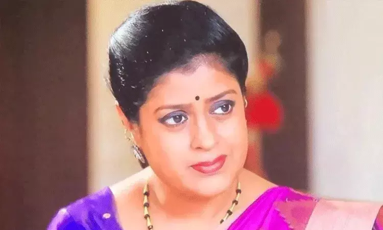 Bengalore: మెట్రోకు వాయిస్ అందించే అపర్ణా వస్తరే అనారోగ్యంతో మృతి.. సీఎం సిద్ధరామయ్య సంతాపం Bengalore: మెట్రోకు వాయిస్ అందించే అపర్ణా వస్తరే అనారోగ్యంతో మృతి.. సీఎం సిద్ధరామయ్య సంతాపం