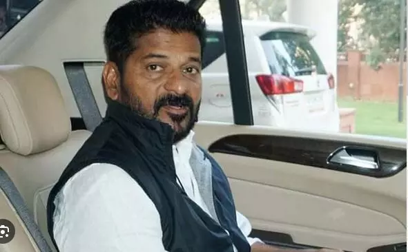 REVANTH: ఫీజు రీయింబర్స్మెంట్ బకాయిలపై ప్రభుత్వం దృష్టి REVANTH: ఫీజు రీయింబర్స్మెంట్ బకాయిలపై ప్రభుత్వం దృష్టి