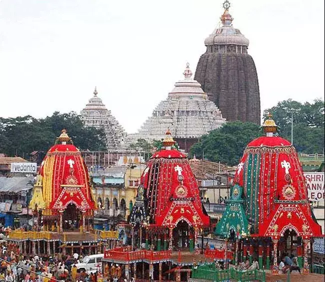 Puri: తెరుచుకున్న పూరీ రత్న భాండాగారం..