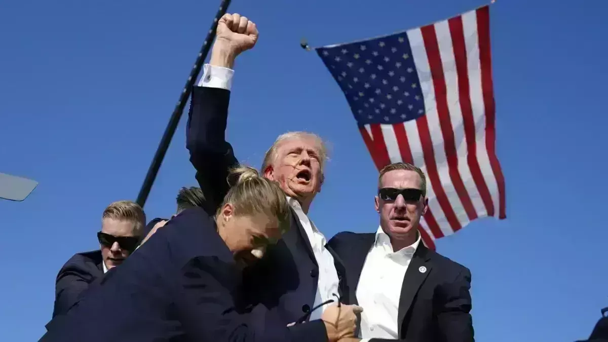 Trump Rally Shooting: చివరి నిమిషంలో తల తిప్పడంతో బతికిపోయా Trump Rally Shooting: చివరి నిమిషంలో తల తిప్పడంతో బతికిపోయా
