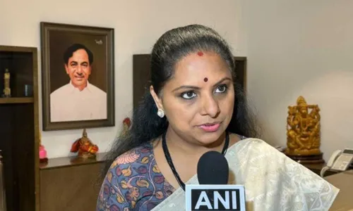 Kavitha : ఎమ్మెల్సీ కవితకు అస్వస్థత ..   ఆస్పత్రికి తరలింపు Kavitha : ఎమ్మెల్సీ కవితకు అస్వస్థత ..   ఆస్పత్రికి తరలింపు