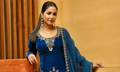 Hina Khan : ఇంకా నొప్పిగా ఉంది : సర్జరీ తర్వాత బాలీవుడ్ నటి Hina Khan : ఇంకా నొప్పిగా ఉంది : సర్జరీ తర్వాత బాలీవుడ్ నటి