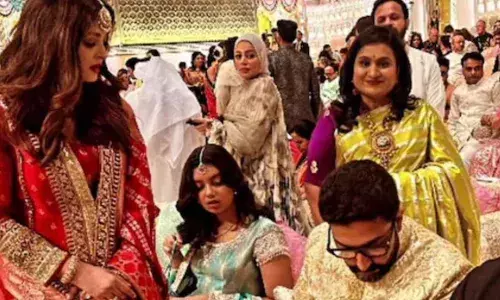 Divorce-Based Instagram Post : విడాకుల ఆధారిత ఇన్స్టాగ్రామ్ పోస్ట్ ను లైక్ చేసిన అభిషేక్ బచ్చన్ Divorce-Based Instagram Post : విడాకుల ఆధారిత ఇన్స్టాగ్రామ్ పోస్ట్ ను లైక్ చేసిన అభిషేక్ బచ్చన్