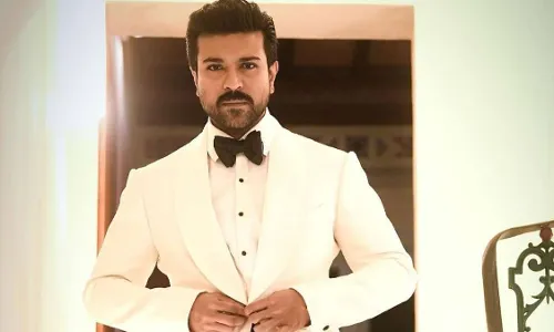 Indian Film Festival : మెల్బోర్న్లో RRR స్టార్ రామ్ చరణ్కు సన్మానం..! Indian Film Festival : మెల్బోర్న్లో RRR స్టార్ రామ్ చరణ్కు సన్మానం..!