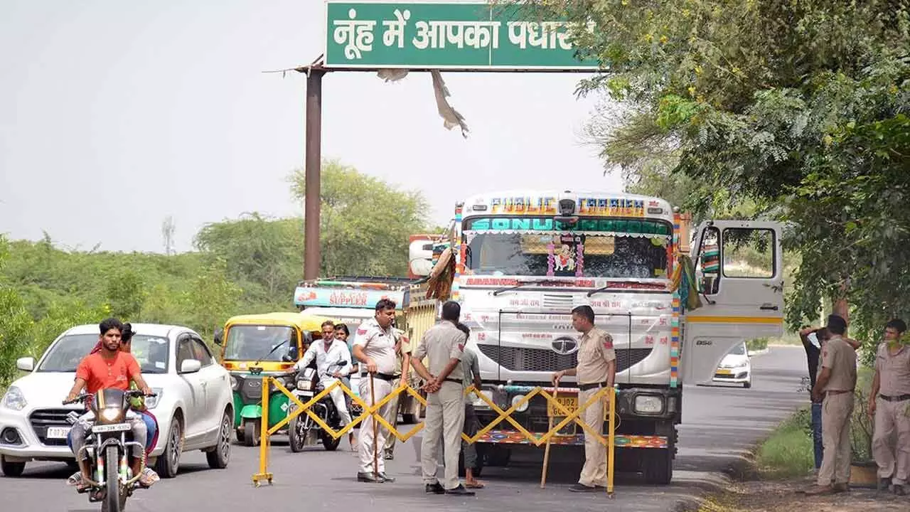 Haryana Jalabhishek Yatra : హర్యానాలో జలాభిషేక యాత్ర పూర్తి.. ఇంటర్నెట్ సేవలు రీస్టార్ట్ Haryana Jalabhishek Yatra : హర్యానాలో జలాభిషేక యాత్ర పూర్తి.. ఇంటర్నెట్ సేవలు రీస్టార్ట్