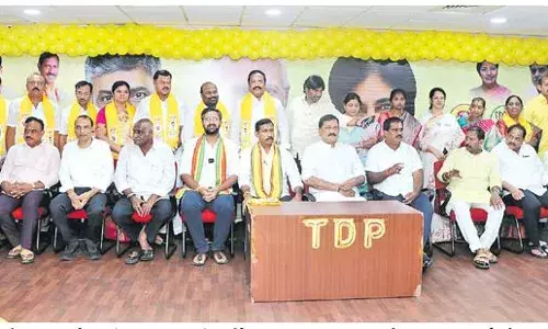 AP: విశాఖలో వైసీపీకి భారీ షాక్‌.. మేయర్‌ పీఠంపై కూటమి కన్ను