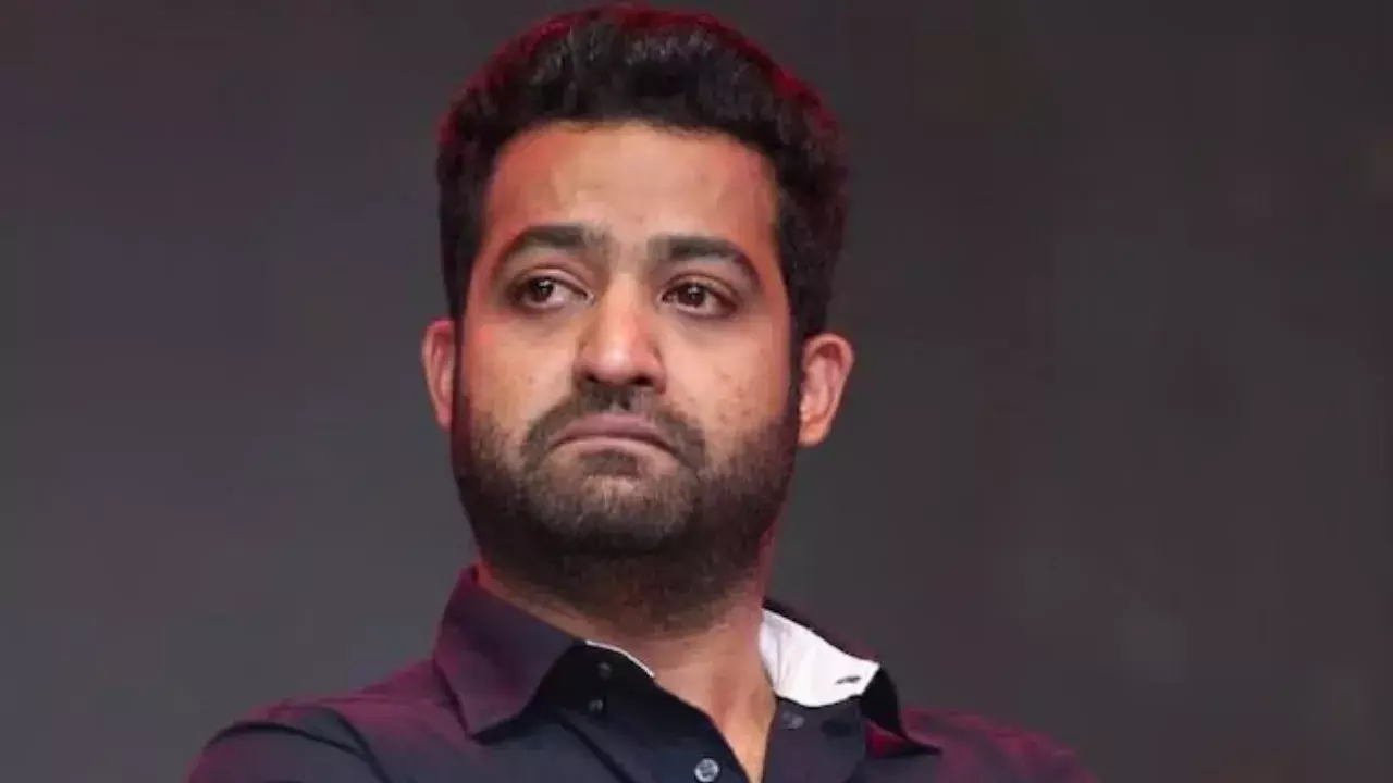 Jr. NTR  ఎన్టీఆర్ ఫ్యాన్ బేస్ బాగా తగ్గిందా.. Jr. NTR  ఎన్టీఆర్ ఫ్యాన్ బేస్ బాగా తగ్గిందా..